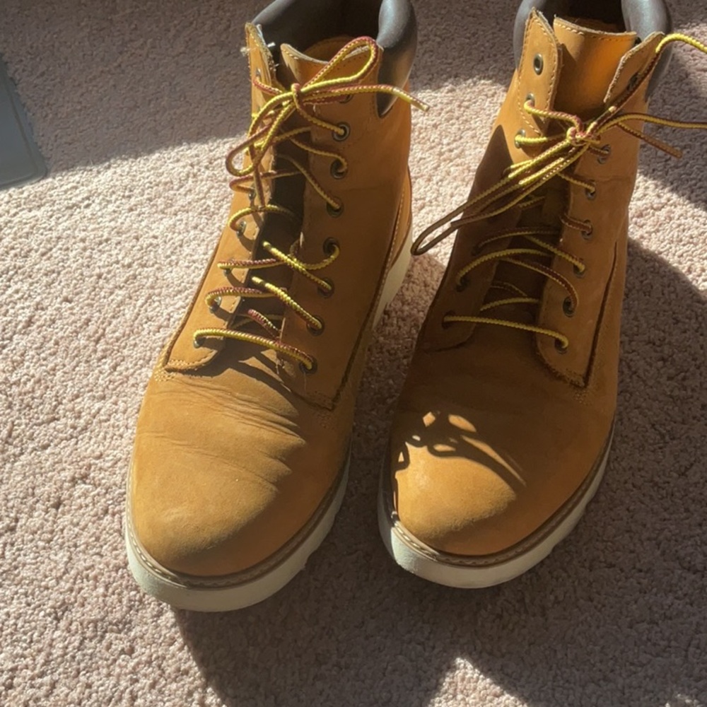 EUC Timberland Boots